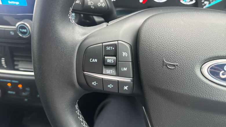 Ford Fiesta 1.0 EcoBoost Titanium 5dr Petrol Hatchback